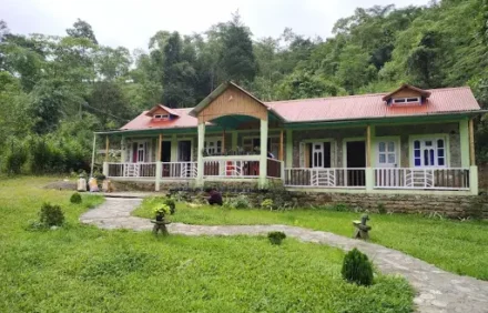 Manokamna Homestay