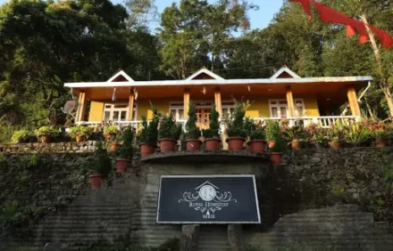 Royal Homestay