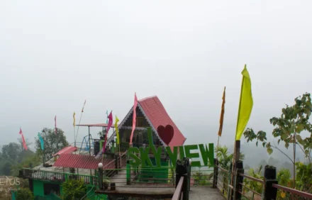 Sky View Homestay